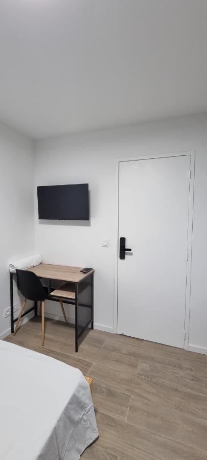 Chambres Avec Douche Privative Dans Appartement Partage - Metro - Wifi Toulouse Bagian luar foto