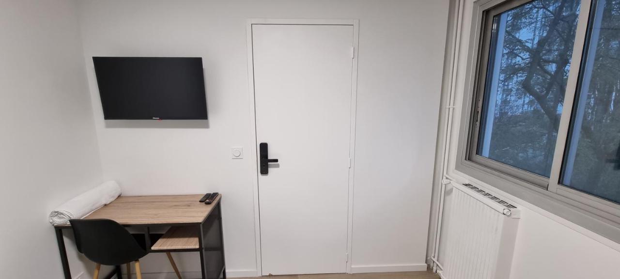 Chambres Avec Douche Privative Dans Appartement Partage - Metro - Wifi Toulouse Bagian luar foto